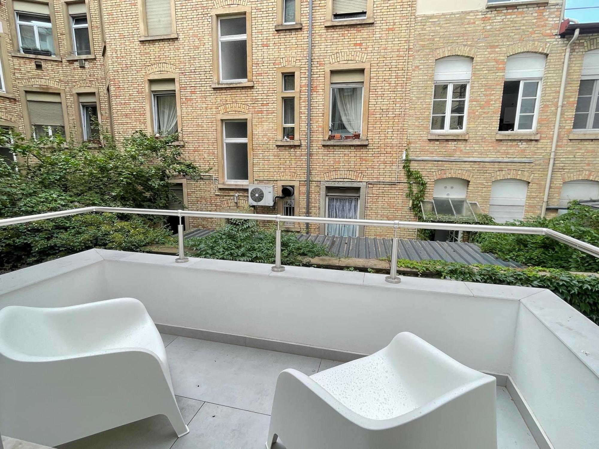 Modernes Apartment Im Zentrum Von 카를스루에 외부 사진